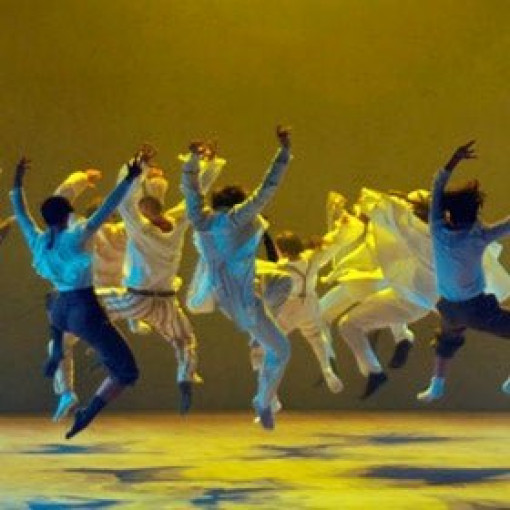 Hofesh Schechter Company - Sun Hofesh Schechter Company - Sun